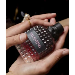 BORN IN ROMA INTENSE UOMO EAU DE PARFUM