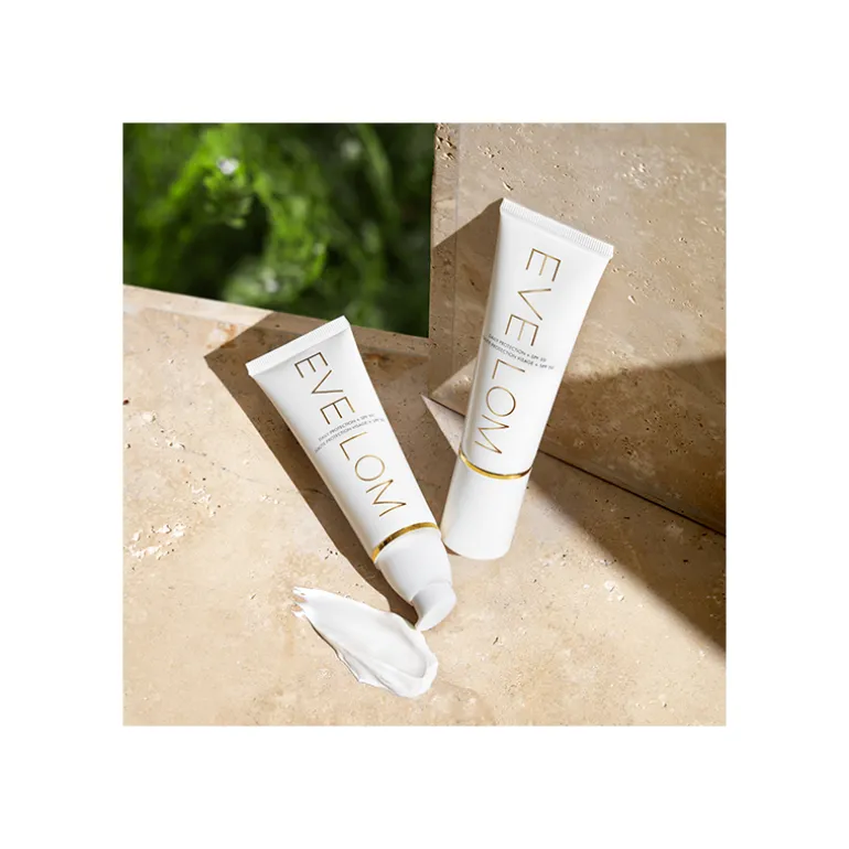 DAILY PROTECTION + SPF 50