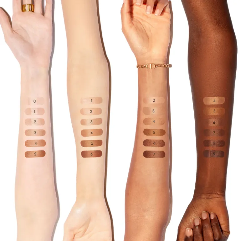 DIOR FOREVER GLOW MAXIMIZEREnlumineur liquide longue durée