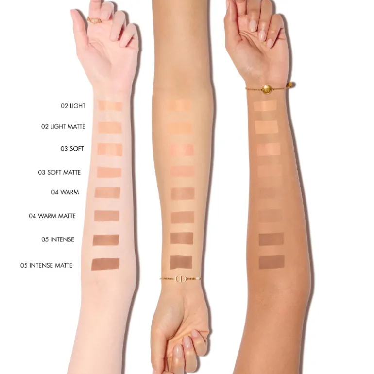 DIOR FOREVER NUDE BRONZEPoudre bronzante au fini naturel éclatant ou mat