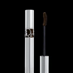 DIORSHOW ICONIC OVERCURL MASCARALe Diorshow Iconic Mascara donne forme aux cils.