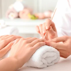 E-MANICURA SPA 40 MINUTES