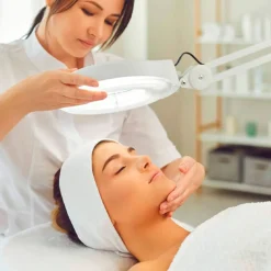 Hydrafacial Cuello y Escote