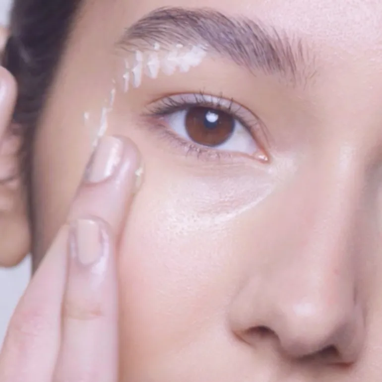 Kiehl's Creamy Eye Treatment with Avocado Crème Contour des Yeux Hydratante