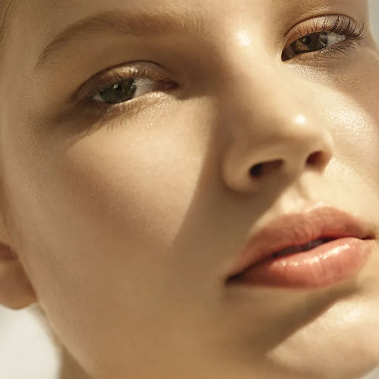 LA MER THE RENEWAL OIL