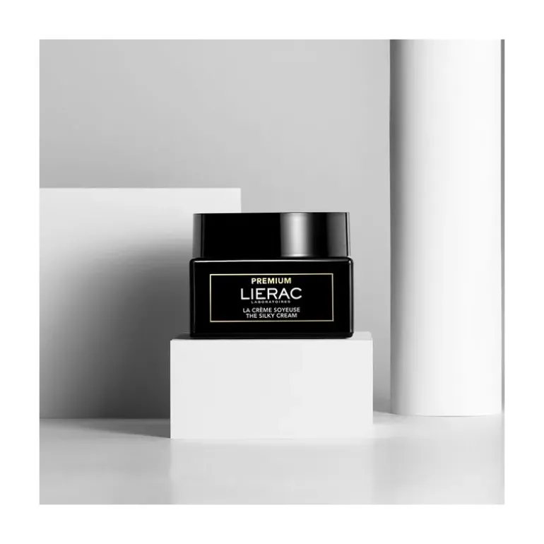 LIERAC PREMIUM LA CRÈME SOYEUSE