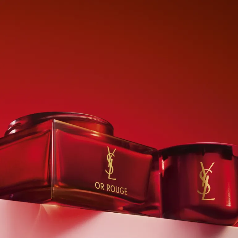 OR ROUGE LA CRÉME ESSENTIELLE