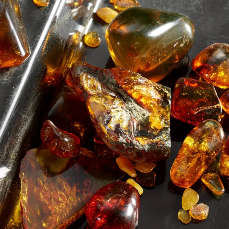 Q EAU DE PARFUM INTENSE