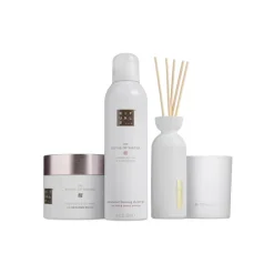 SAKURA LARGE GIFT COFFRET 2023 SHOWER GEL