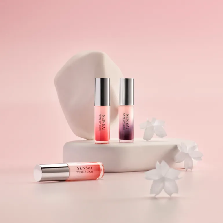 SENSAI COLOURS TOTAL LIP GLOSS