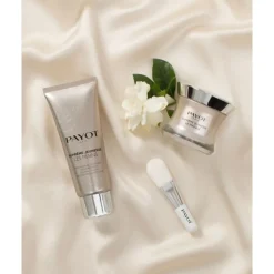 SUPREME JEUNESSE Les Mains 50ml