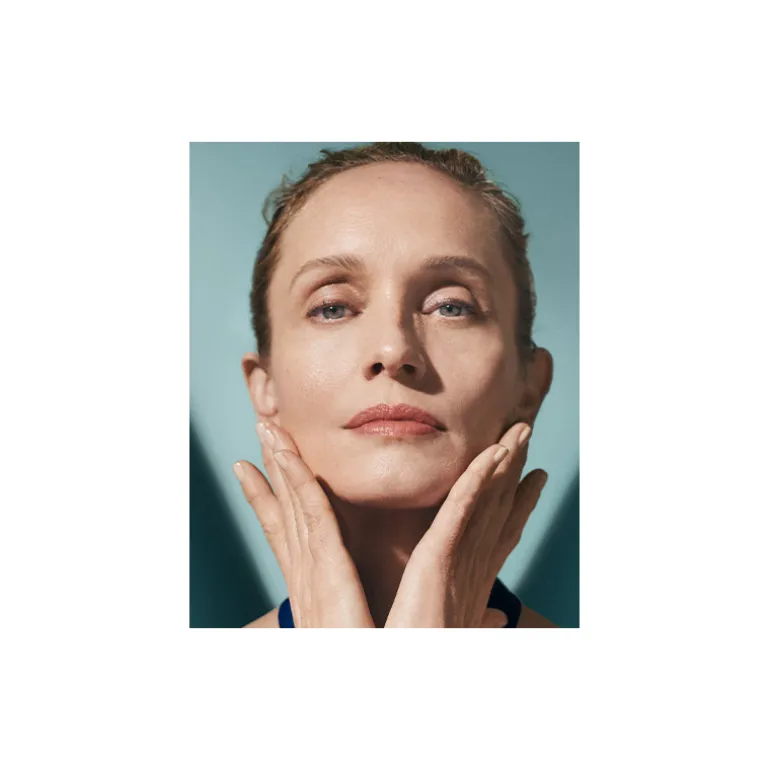 THE LIFTING FIRMING SERUM