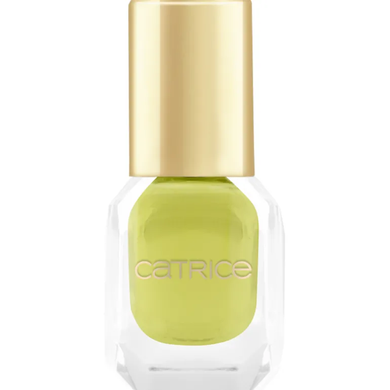 VERNIS À ONGLES MY JEWELS. MY RULES.