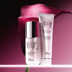 DIOR CAPTURE TOTALENettoyant super puissant Mousse nettoyante et purifiante anti-pollution