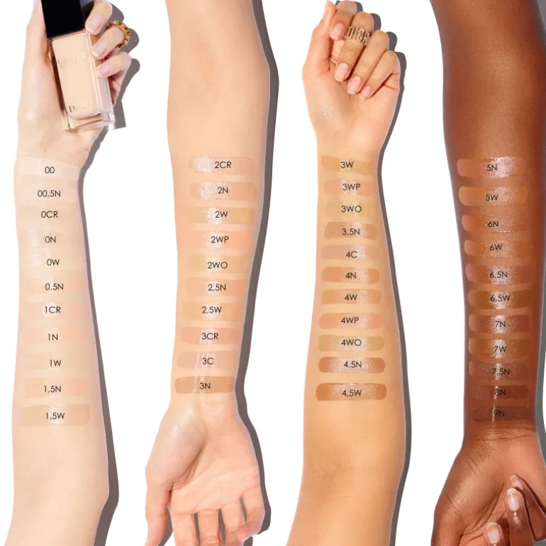 DIOR SKIN FOREVERDior Forever Skin Glow Fond de teint hydratant Luminous 24 h - propre