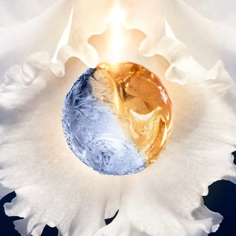 LE CONCENTRÉ DE LOTION-ESSENCE ORCHIDÉE IMPÉRIALE