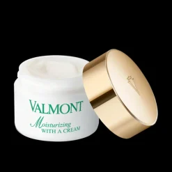 Moisturizing with a cream 50 ml