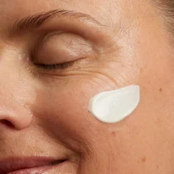 Nutri-Lumière SPF15