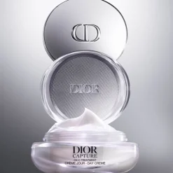 RECHARGE DIOR CAPTURE CRÈME DE JOURCorrection anti-âge haute performance