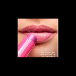 Réparation de rouge à lèvres rose