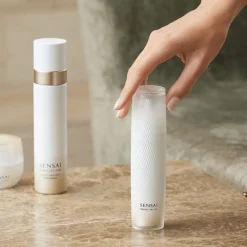 SENSAI ESSENCE DAY VEIL 40ml